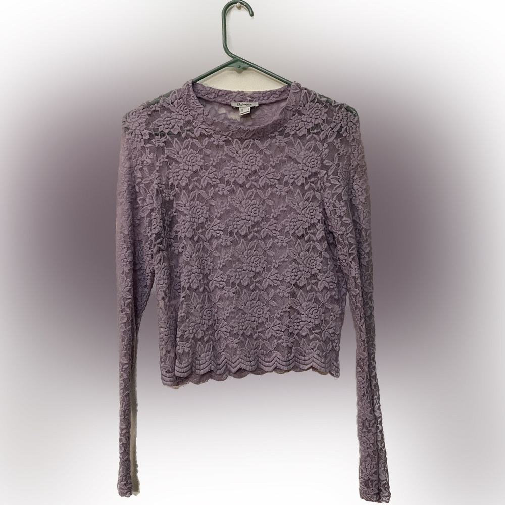 Purple long sleeve lace shirt